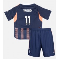 Nottingham Forest Chris Wood #11 Replika babykläder Tredjeställ Barn 2023-24 Kortärmad (+ korta byxor)